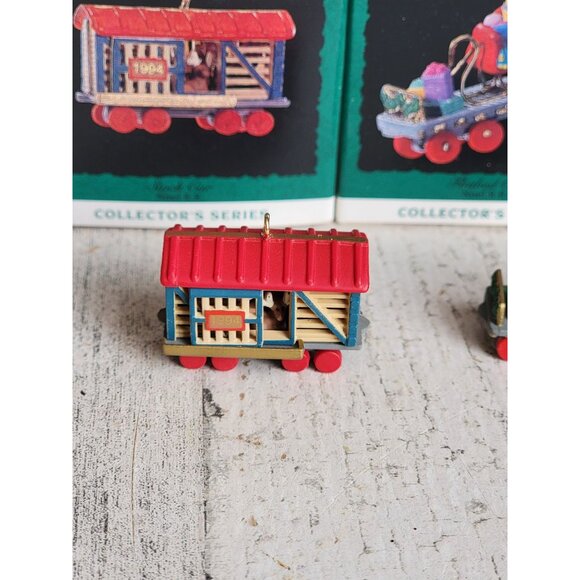 Hallmark miniature train stock flatbed cart ornament Xmas set - Picture 2 of 5